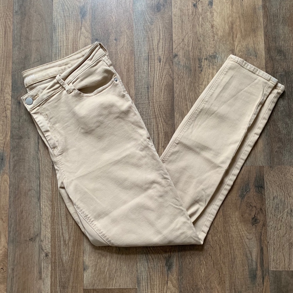 Old Navy Khakis Skinny Jeans